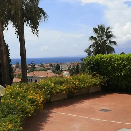 Appart-hotel *